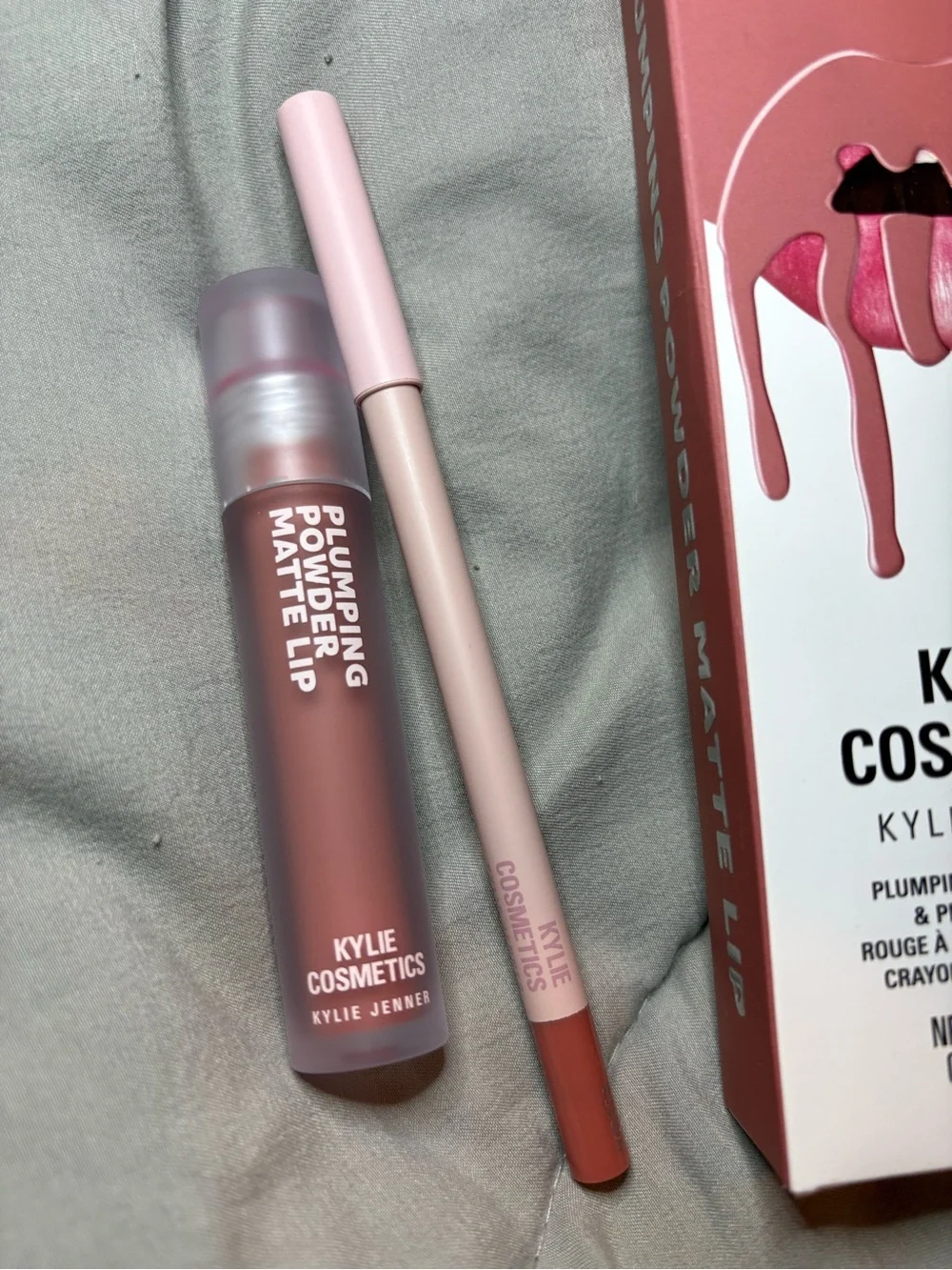 Kylie Cosmetics Plumping Matte Lip Kit  Candy K